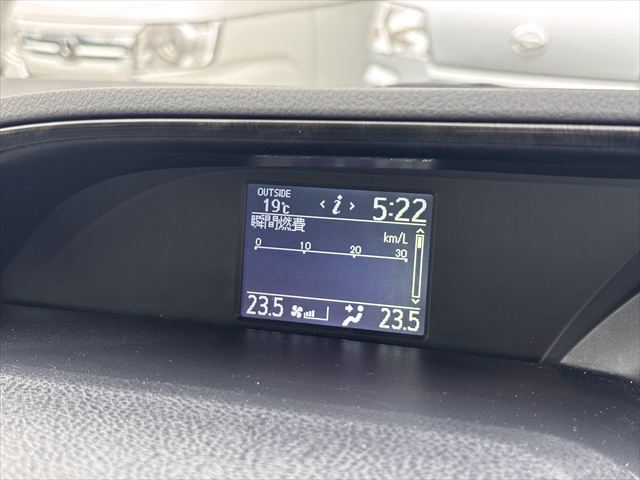 ノア X タイプ1 車いす2名仕様 4WD