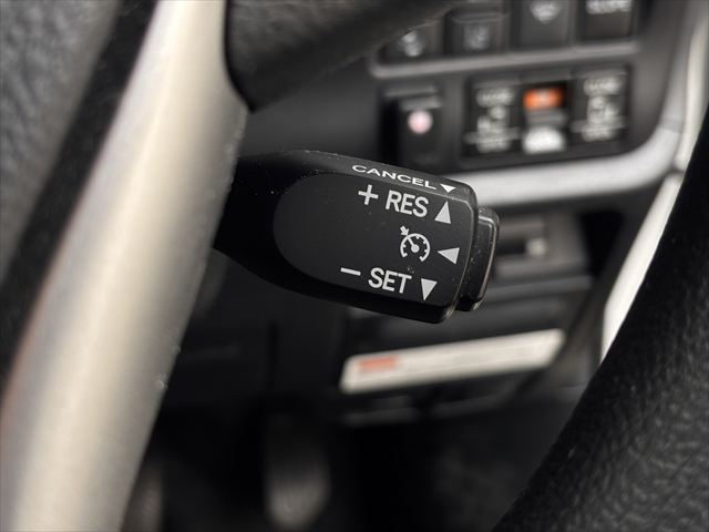 ノア X タイプ1 車いす2名仕様 4WD