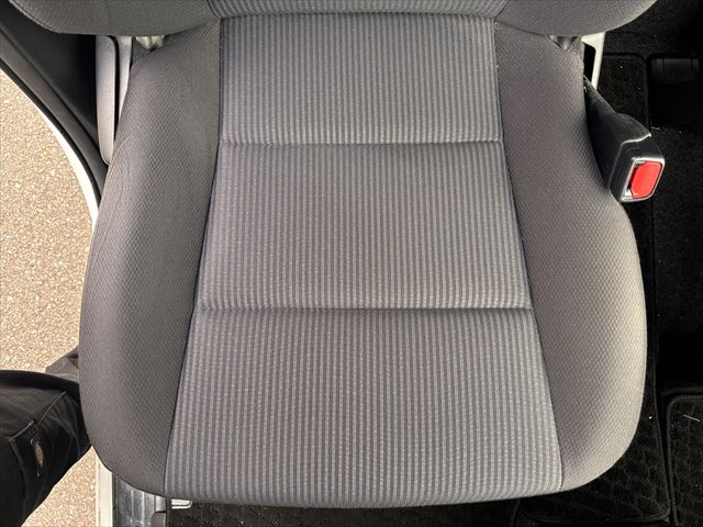 ノア X タイプ1 車いす2名仕様 4WD