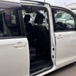 ノア X タイプ1 車いす2名仕様 4WD