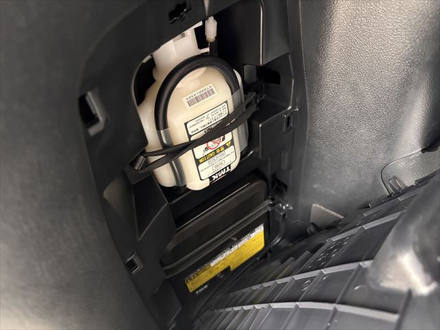 ノア X タイプ1 車いす2名仕様 4WD