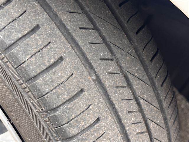 ノア X タイプ1 車いす2名仕様 4WD