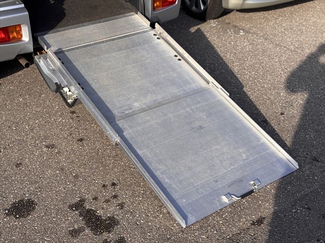 エブリイワゴン スローパー 4WD