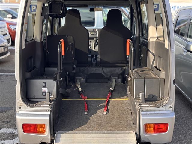 エブリイワゴン スローパー 4WD