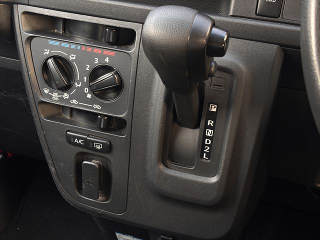 エブリイワゴン スローパー 4WD