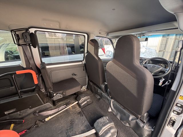 エブリイワゴン スローパー 4WD