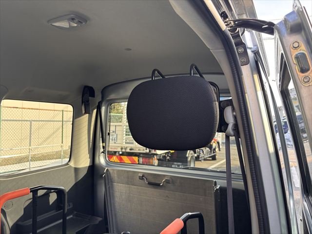 エブリイワゴン スローパー 4WD