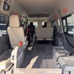 NV350キャラバンバン リアリフト 車いす2名 ディーゼル4WD