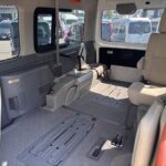 NV350キャラバンバン リアリフト 車いす2名 ディーゼル4WD