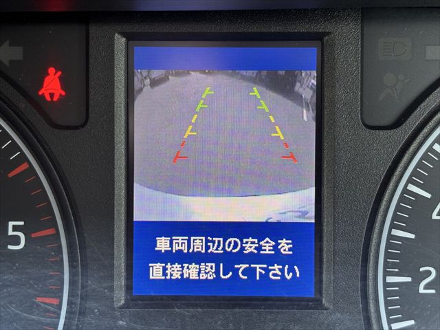 NV350キャラバンバン リアリフト 車いす2名 ディーゼル4WD