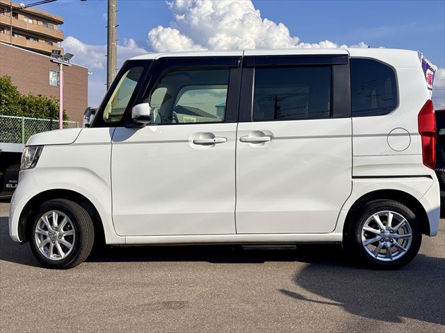 N-BOX G スロープ 4WD 助手席側オートステップ付き
