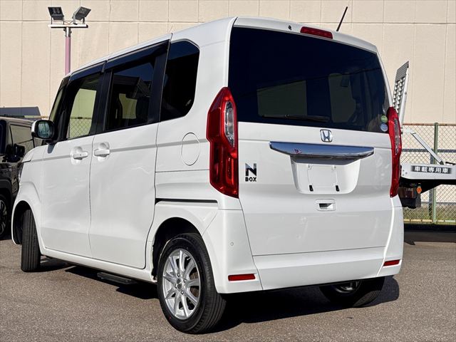 N-BOX G スロープ 4WD 助手席側オートステップ付き