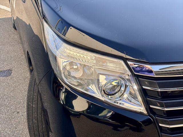 ノア X タイプ2 サードシート付 4WD
