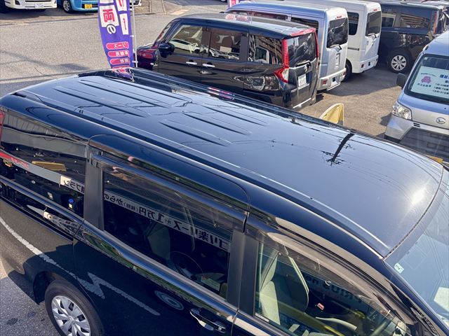 ノア X タイプ2 サードシート付 4WD