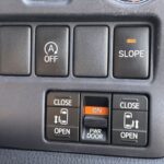 ノア X タイプ2 サードシート付 4WD