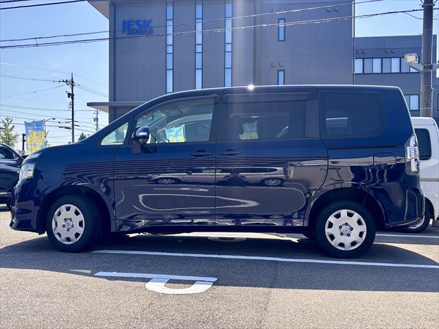ヴォクシー X Lエディション タイプ2 4WD