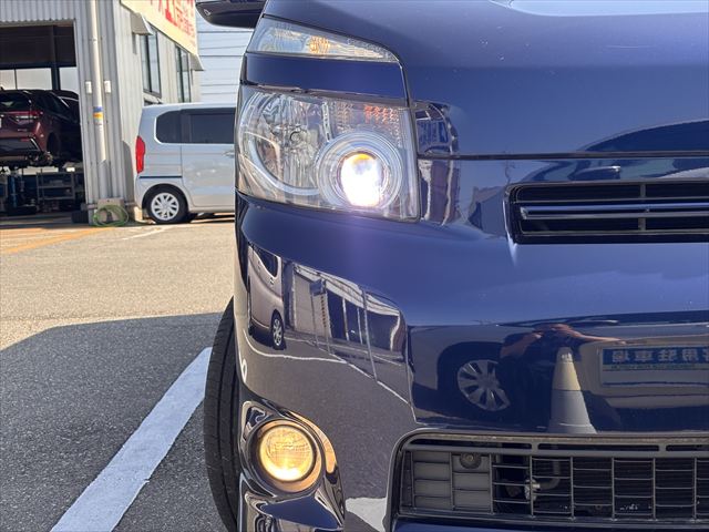 ヴォクシー X Lエディション タイプ2 4WD