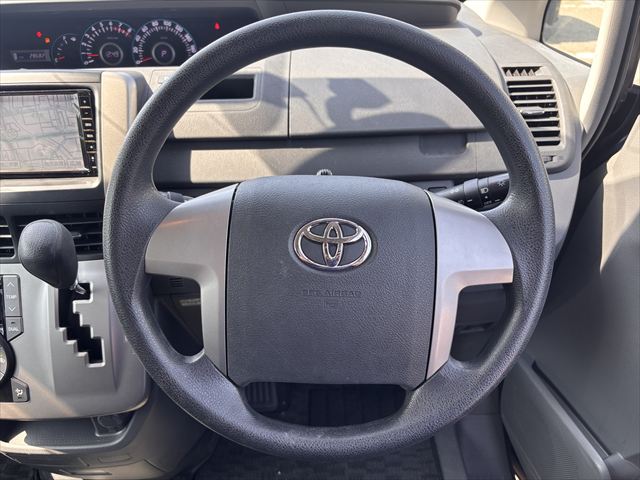 ヴォクシー X Lエディション タイプ2 4WD