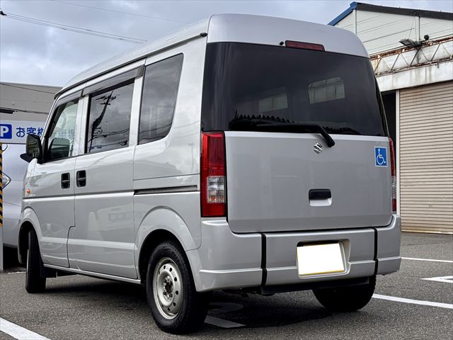 エブリイワゴン スローパー 補助シート付 4WD