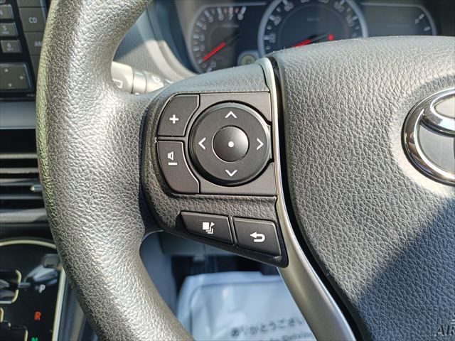 ノア X タイプ2  車いす1名 サードシート付 4WD