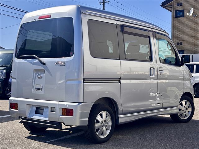 アトレーワゴン スロープ リア補助シート付 4WD