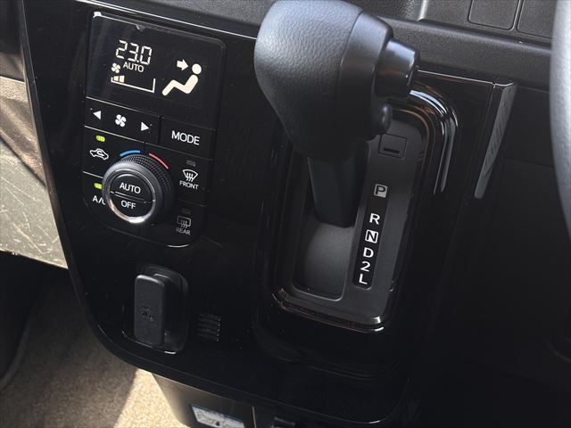 アトレーワゴン スロープ リア補助シート付 4WD