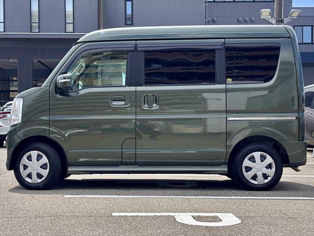 NV100クリッパーリオ チェアキャブ スロープ 4WD