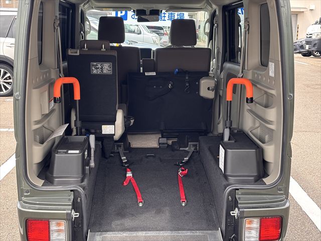 NV100クリッパーリオ チェアキャブ スロープ 4WD