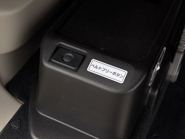 NV100クリッパーリオ チェアキャブ スロープ 4WD
