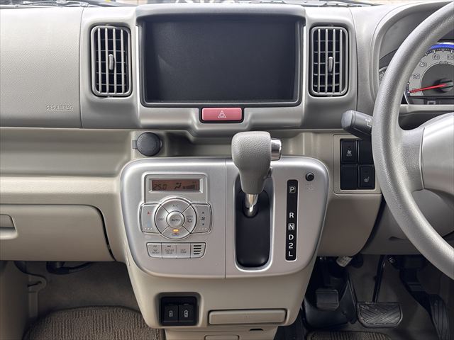 NV100クリッパーリオ チェアキャブ スロープ 4WD