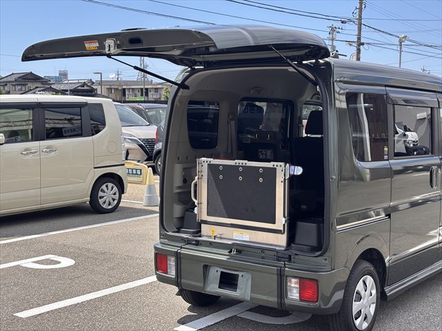 NV100クリッパーリオ チェアキャブ スロープ 4WD