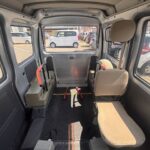 ハイゼットカーゴ スローパー リアシートレス 補助シート付き 4WD