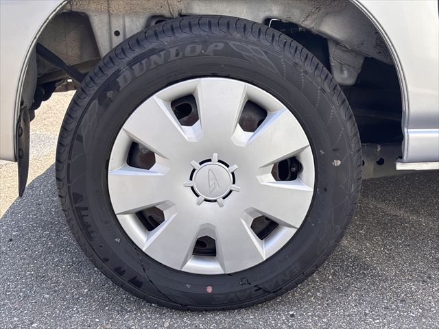 ハイゼットカーゴ スローパー リアシートレス 補助シート付き 4WD