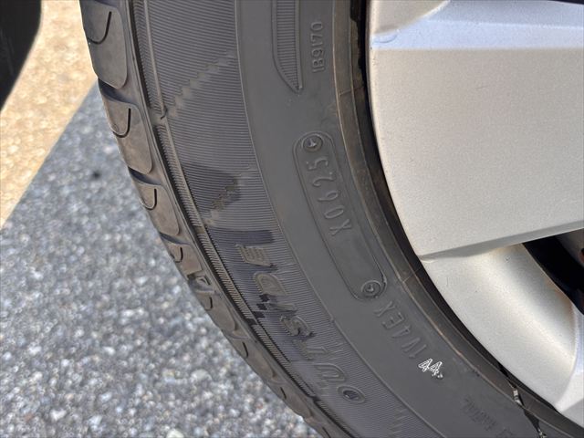 ハイゼットカーゴ スローパー リアシートレス 補助シート付き 4WD