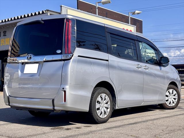 ノア X タイプ1 スロープタイプ 車いす1名 4WD