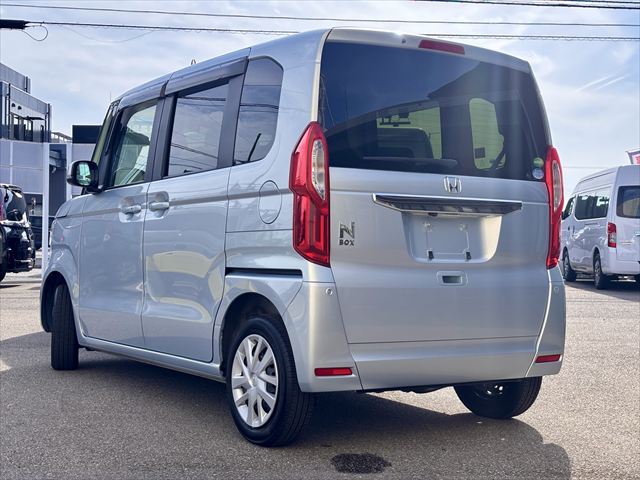 N-BOX Gスロープ Lターボホンダセンシング 4WD