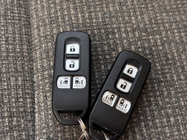 N-BOX Gスロープ Lターボホンダセンシング 4WD