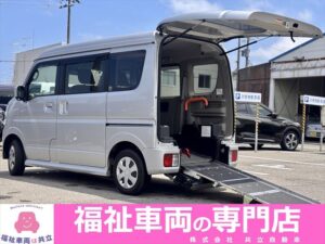 NV100クリッパーリオ スロープ 4WD