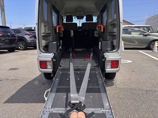 NV100クリッパーリオ スロープ 4WD