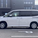 ノア X スロープ タイプ2 4WD (サードシート無し)
