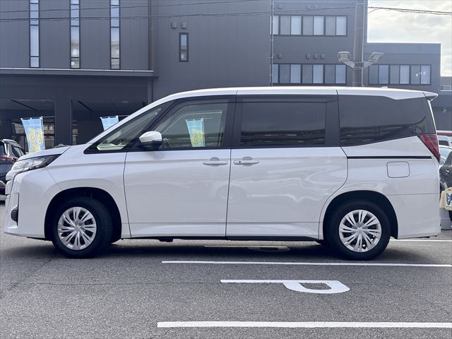 ノア X スロープ タイプ2 4WD (サードシート無し)
