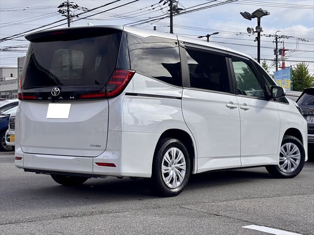 ノア X スロープ タイプ2 4WD (サードシート無し)
