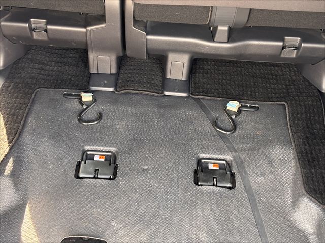 ノア X スロープ タイプ2 4WD (サードシート無し)