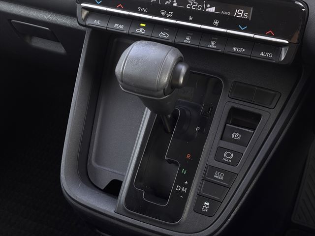 ノア X スロープ タイプ2 4WD (サードシート無し)