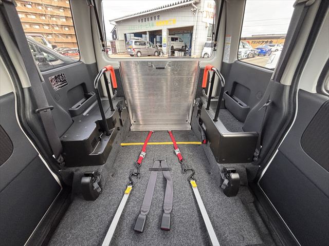 アトレーワゴン スローパー SA3 リアシート付 4WD