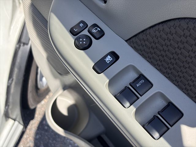 NV100クリッパーリオチェアキャブ 4WD