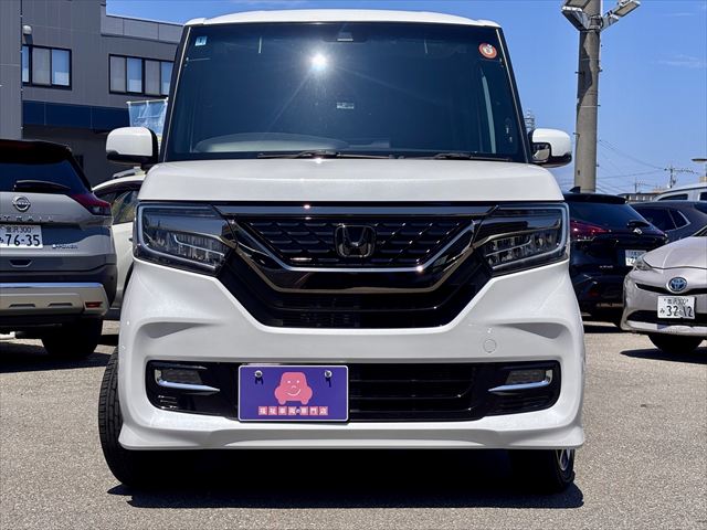N-BOXカスタム G スロープ ホンダセンシング 4WD