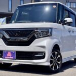 N-BOXカスタム G スロープ ホンダセンシング 4WD
