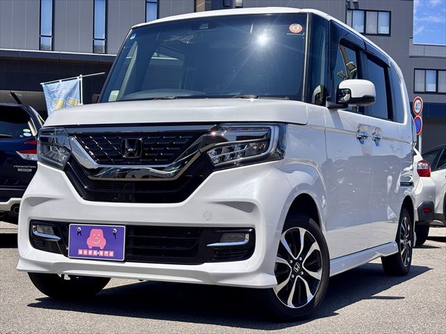 N-BOXカスタム G スロープ ホンダセンシング 4WD