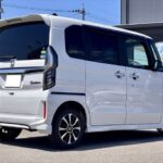 N-BOXカスタム G スロープ ホンダセンシング 4WD
